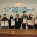 В УдГУ состоялось торжественное награждение победителей конкурса на разработку логотипа к юбилею УГПИ - УдГУ